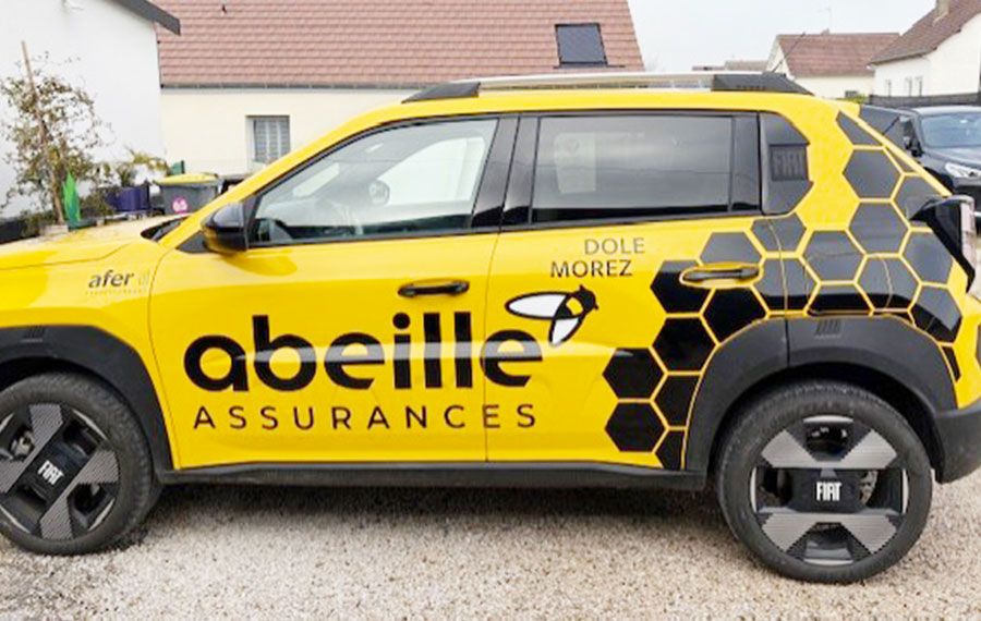 marquage vehicule voiture abeille assurance